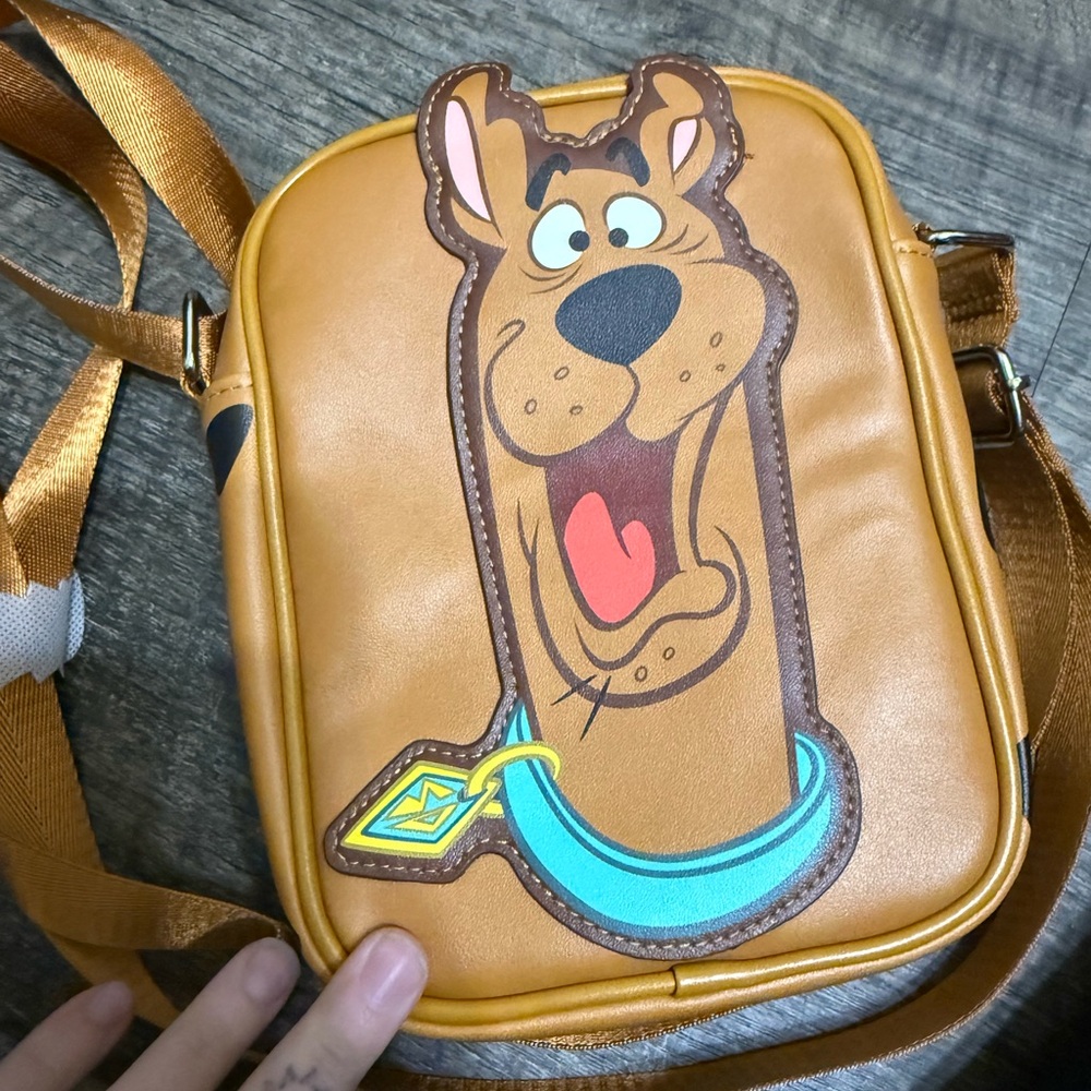 Scooby-Doo Tan Bag
